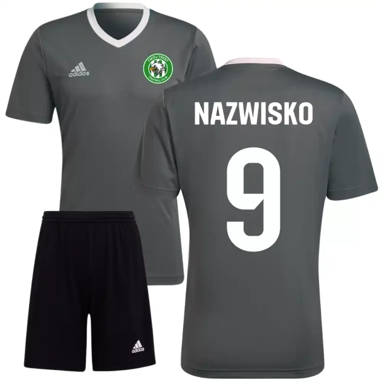 Komplet-piłkarski-Adidas-z-własnym-nadrukiem-personalizowany (5).webp