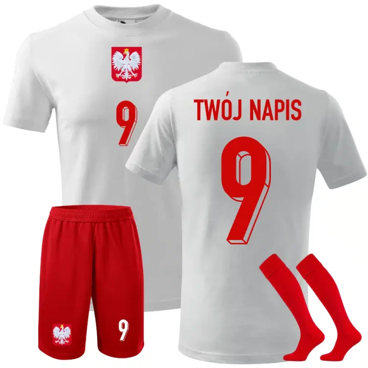 Komplet-piłkarski-reprezenracji-Polski-Lewandowski.webp