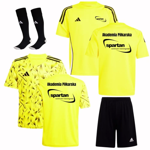 Adidas zestaw podstawowy akademii piłkarskiej Spartan.wroc 2xkoszulki, spodenki i getry.webp